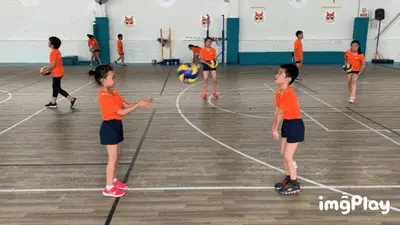 打疯了！湖人单节净胜18分：东契奇轰19分，詹姆斯5中0哑火